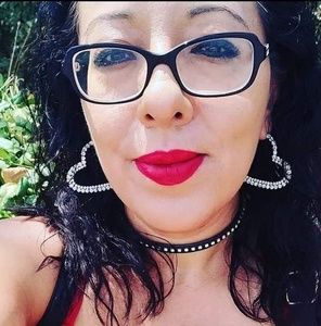 Meet your Posher, Ceciah